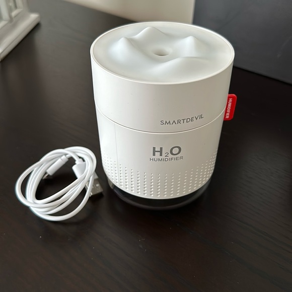 Smart devil personal humidifier - Picture 2 of 8